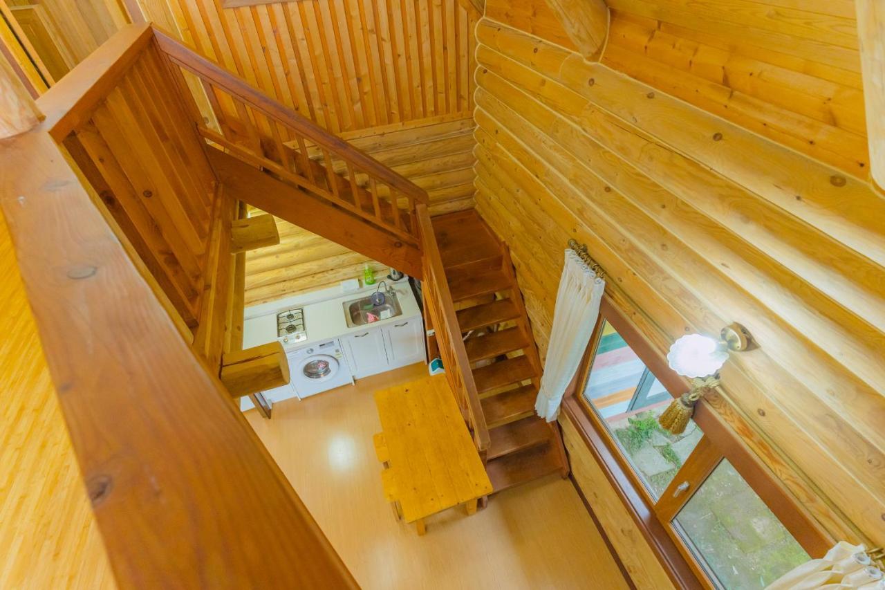 Jungmun Log Pension&Resort Seogwipo Eksteriør bilde