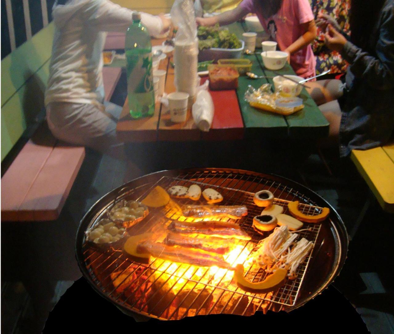 Jungmun Log Pension&Resort Seogwipo Eksteriør bilde